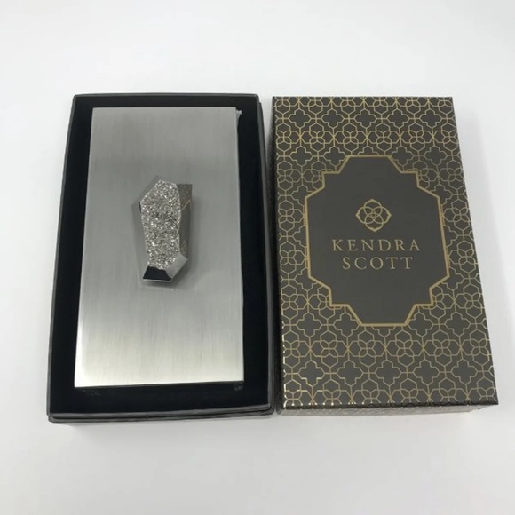 NWT Kendra Scott Antique Silv Acrylic Platinum Box - Picture 8 of 9